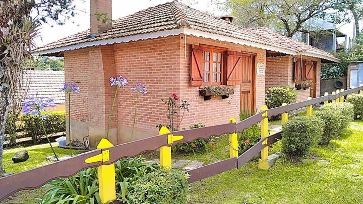 Chales Encanto Suico Монте Верде Стая снимка